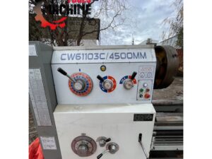 TORNO MECANICO USADO CW61103C VOLTEO 1030 X 4500.