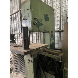 SIERRA DE CINTA VERTICAL USADA METAL-DOALL AMERICANA 380V