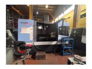 CENTRO DE MECANIZADO USADO DOOSAN MV4020D 4 EJE