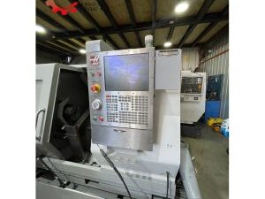 TORNO CNC BANCAD INCLINAD USA. HAAS SL-20HE + SL40