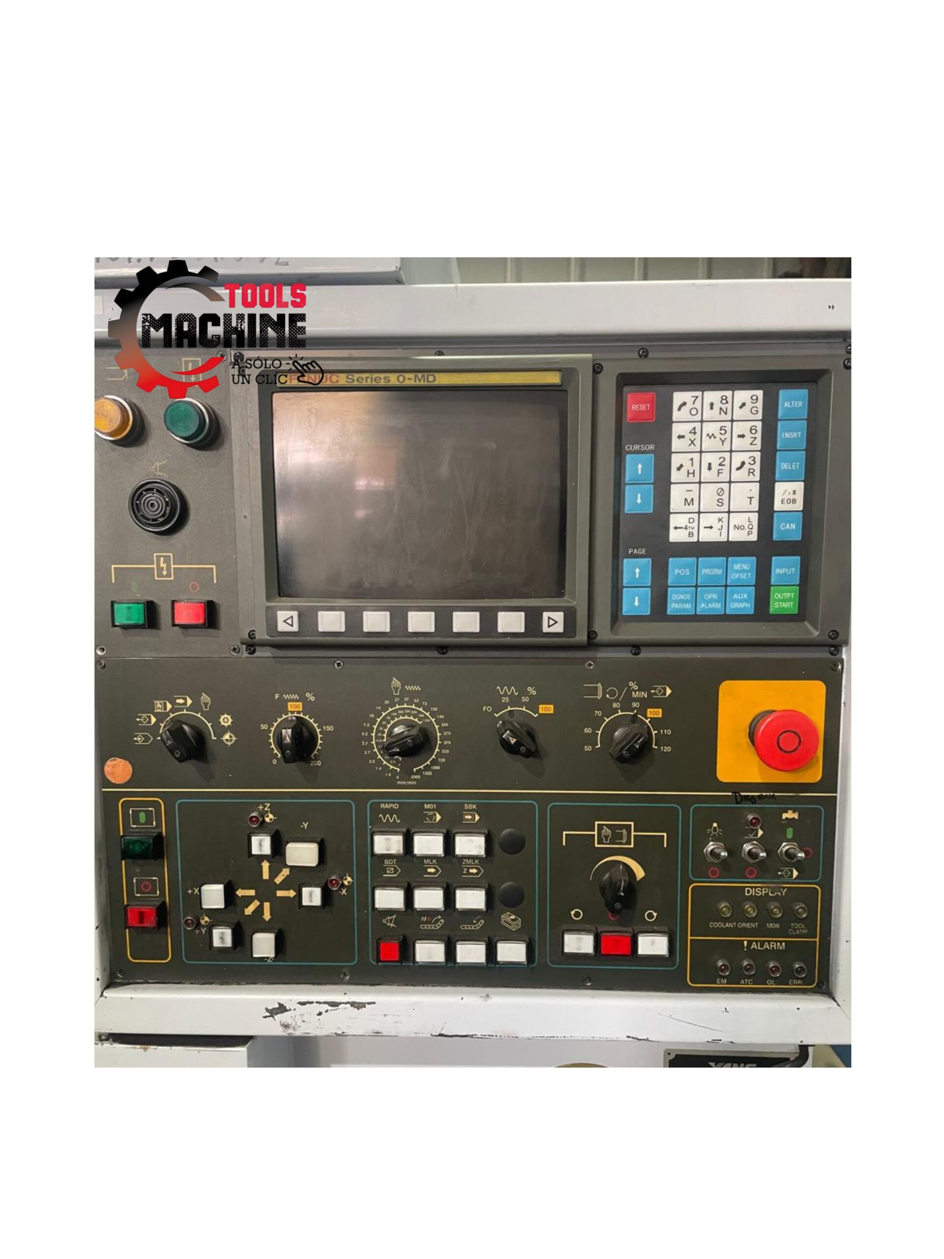 CENTRO DE MECANIZADO CNC USADO YANG SMV-600 TWa