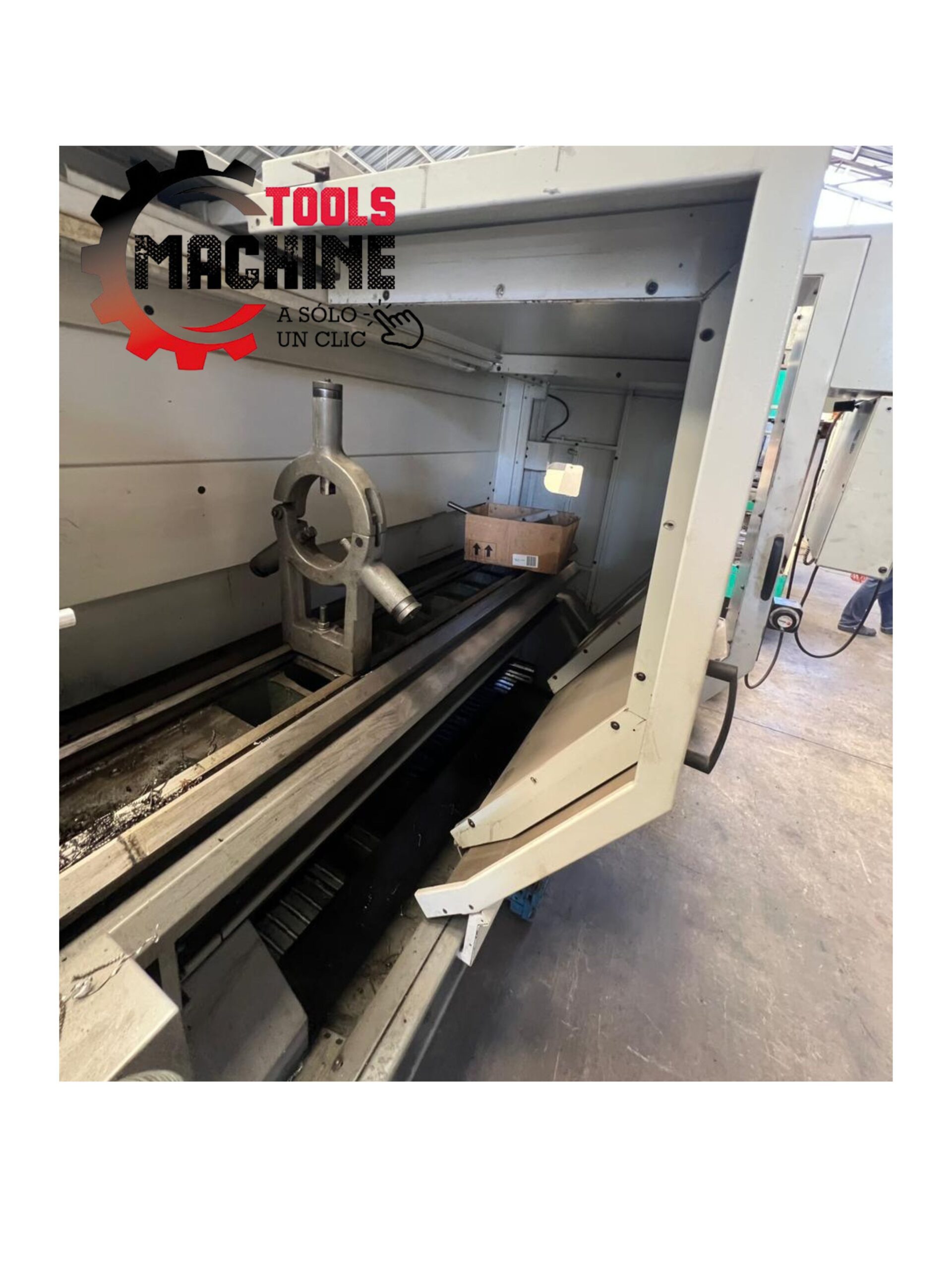 TORNO CNC BANCADA PARALELA USADO PINACHO SE-325.